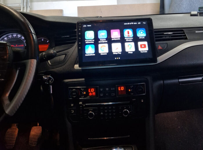 Montaż stacji multimedialnej Citroen C5